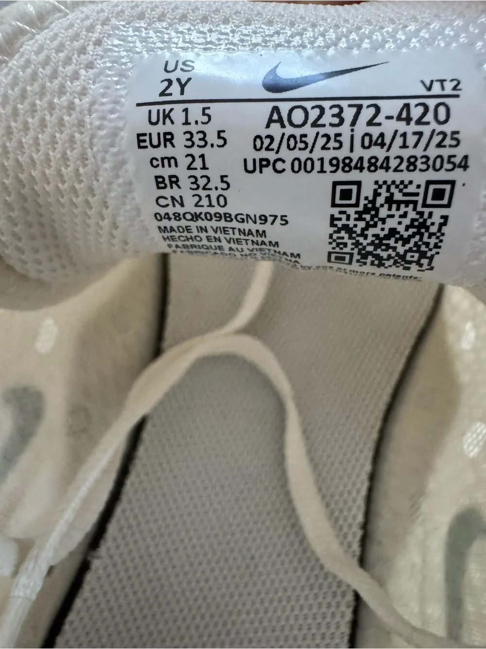 Nike Kids AirMax Butter Cream and Teal Athletic Sneakers